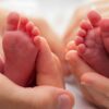 Bebês com DNA de três pessoas? Veja como funciona nova técnica para evitar doenças hereditárias