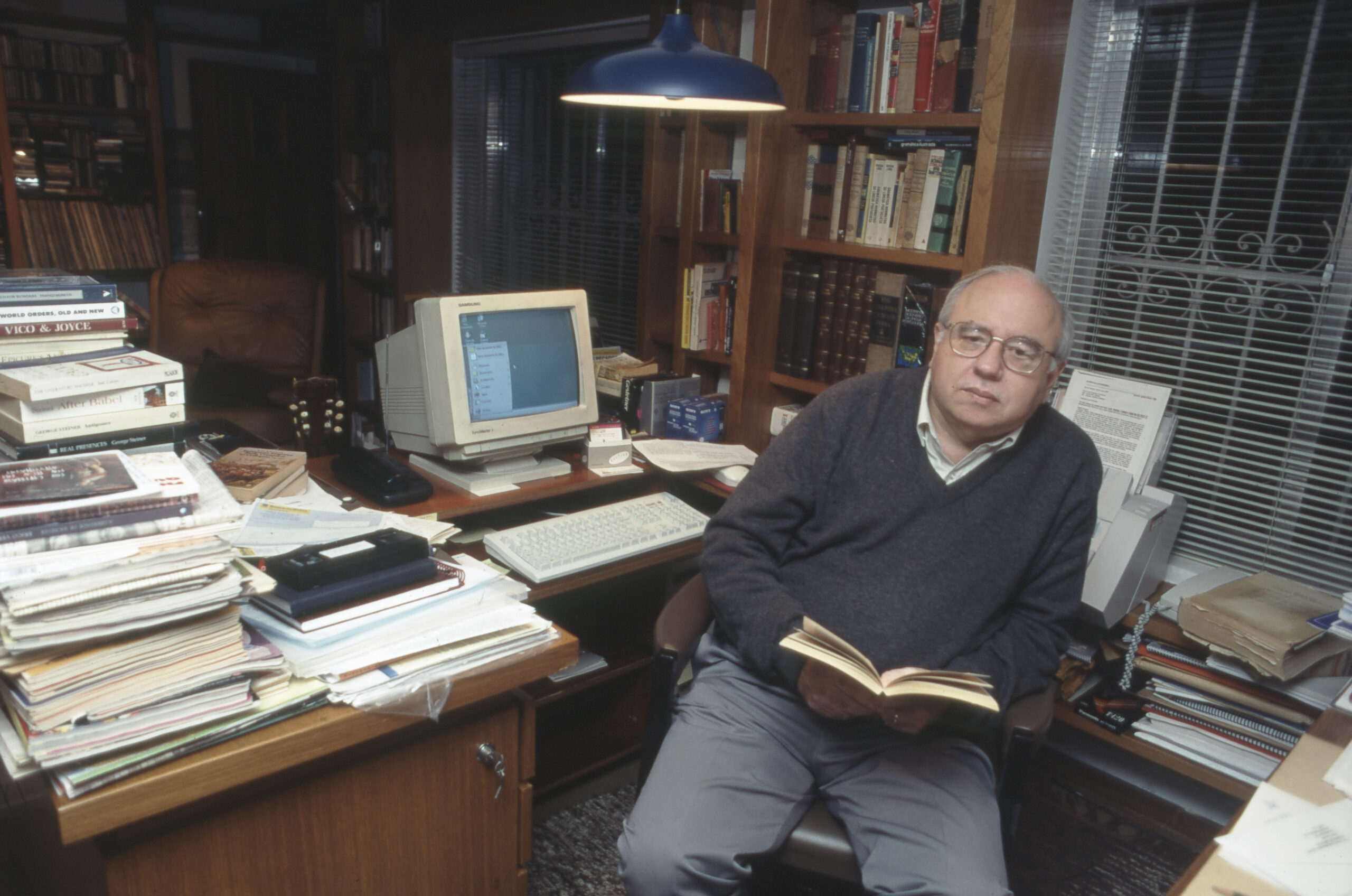 corpo-de-luis-fernando-verissimo-e-velado-em-porto-alegre