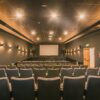 Carteira Nacional do Professor dará desconto em shows, cinemas e hotéis; saiba como solicitar documento