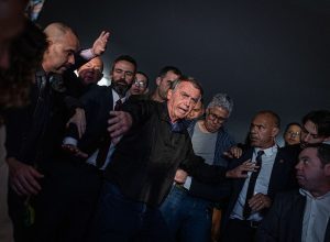 moraes-intima-defesa-de-bolsonaro-a-explicar-fala-publica-e-ameaca-prende-lo