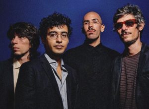 banda-vivendo-do-ocio-agrega-paulo-miklos-e-jadsa-em-musicas-do-quinto-album-de-estudio,-‘hasta-la-bahia’