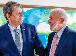 datafolha:-lula-empataria-com-tarcisio-e-ratinho-jr.-no-2o-turno;-presidente-supera-a-familia-bolsonaro