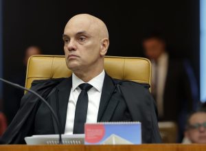 stj-abre-prazo-para-agu-e-mp-se-manifestarem-em-batalha-juridica-contra-alexandre-de-moraes